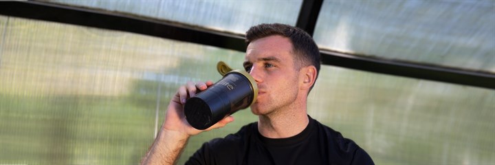 George Ford drinking from a Healthspan Elite shaker